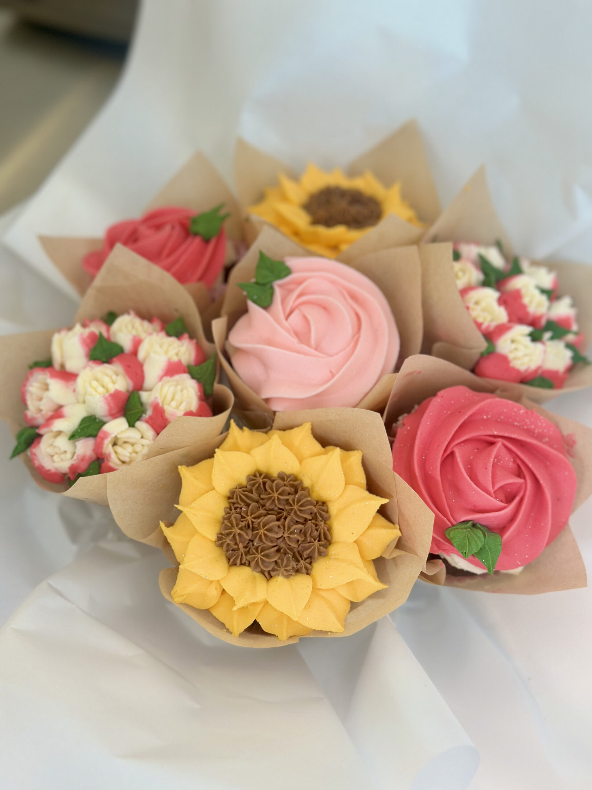 Cupcake Bouquet - Image 7
